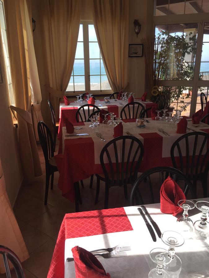 Hotel Il Castello Paola Luaran gambar