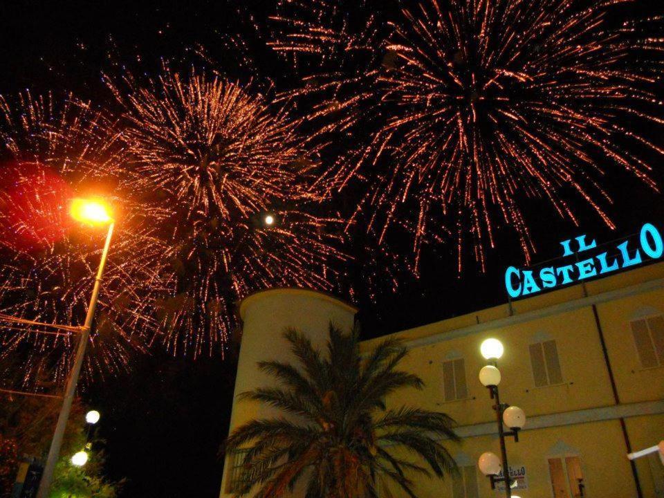 Hotel Il Castello Paola Luaran gambar